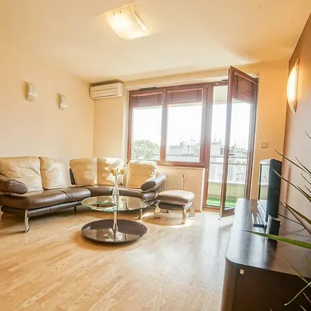 Cat Apartament Cracow Senatorska Street Old Town Appartamento *